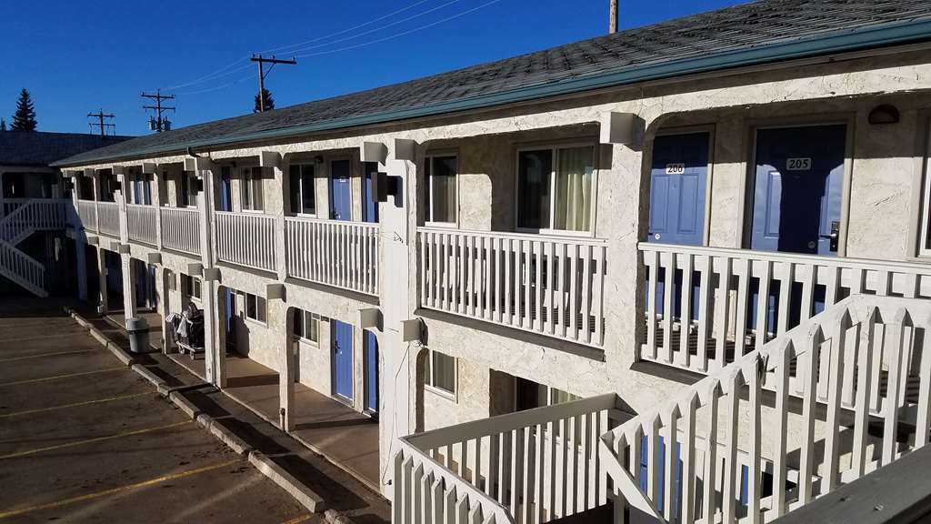 Motel Bo-Camrose, Ab Экстерьер фото