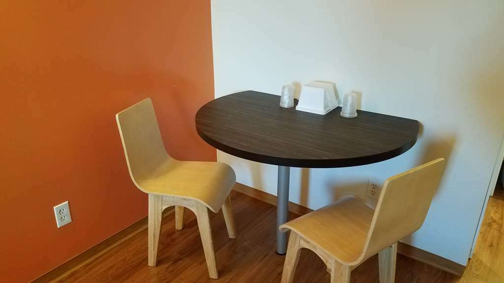 Motel Bo-Camrose, Ab Номер фото